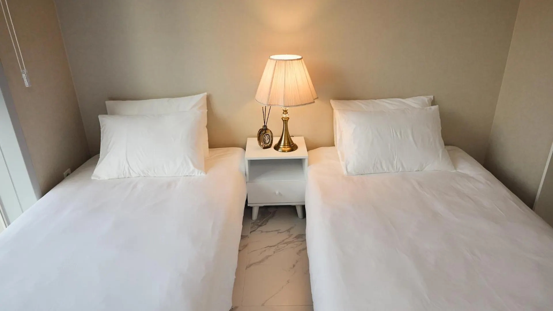 Apartment Rest In The City Seoul
